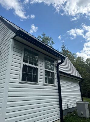 Roof Vinyl Siding & Gutter Replacement in Monticello, KY (3)